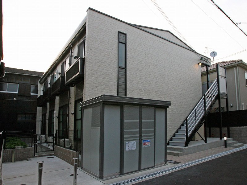 Exterior Image
