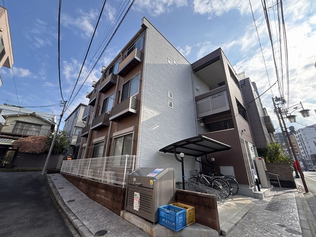 Exterior Image