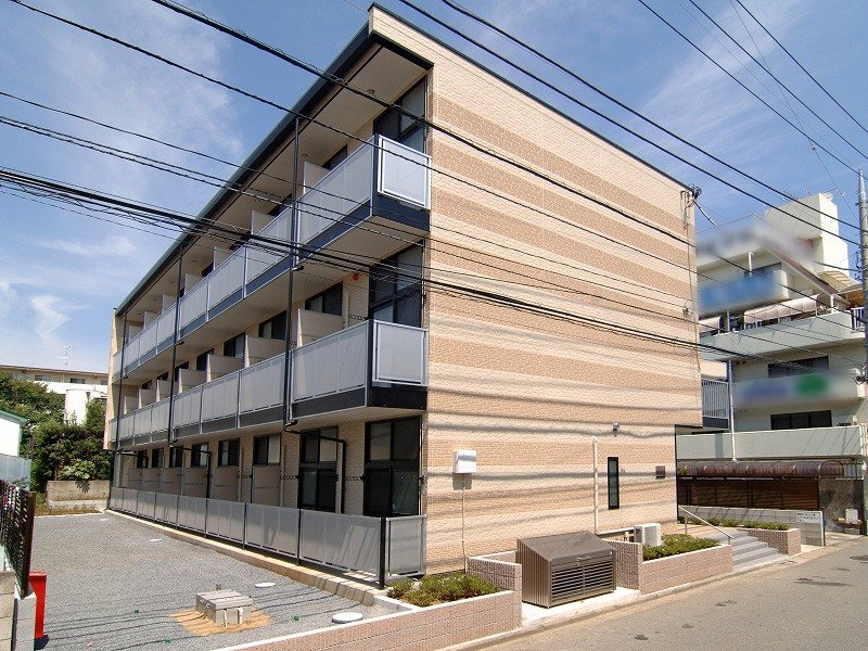 Exterior Image
