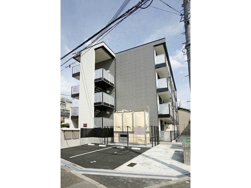 Exterior Image