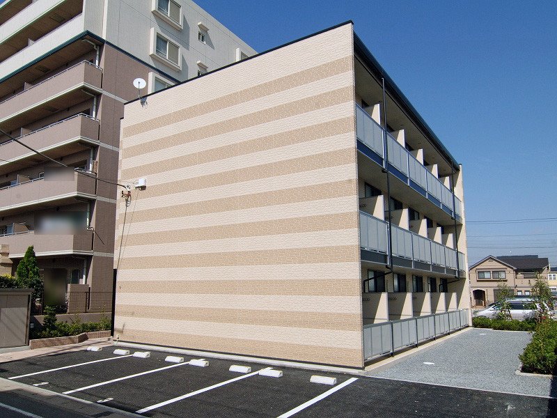 Exterior Image