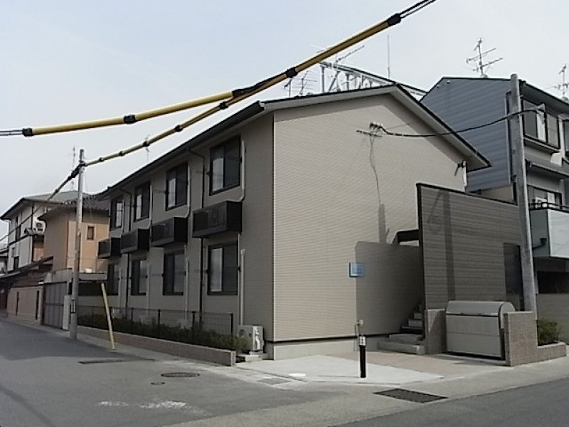 Exterior Image