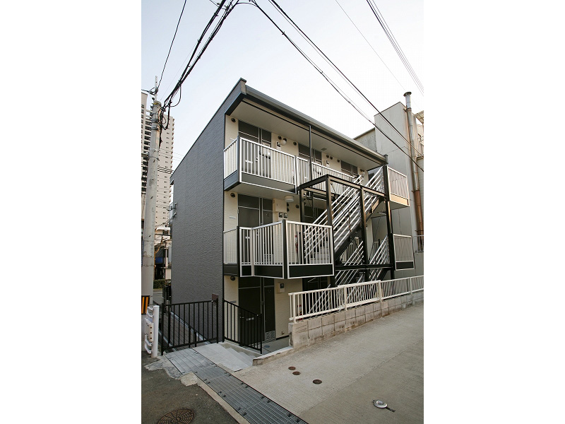 Exterior Image