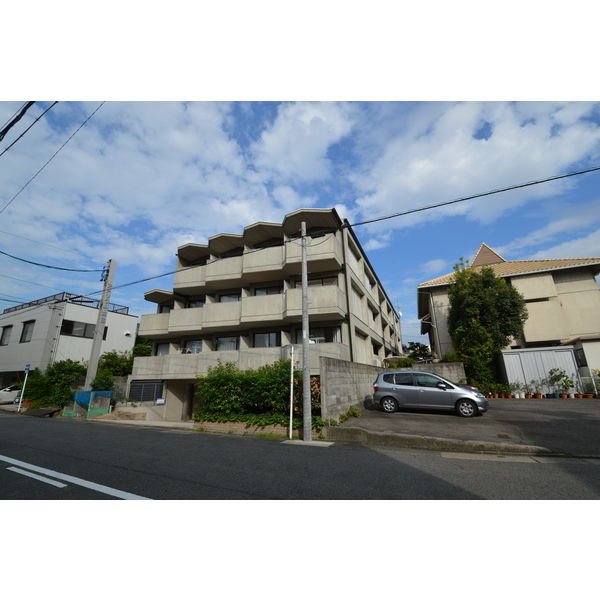 Exterior Image