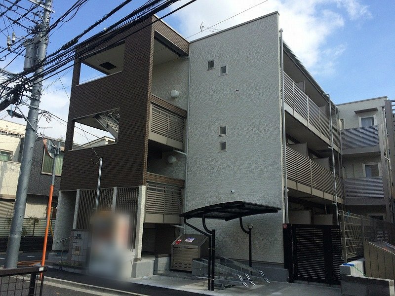 Exterior Image