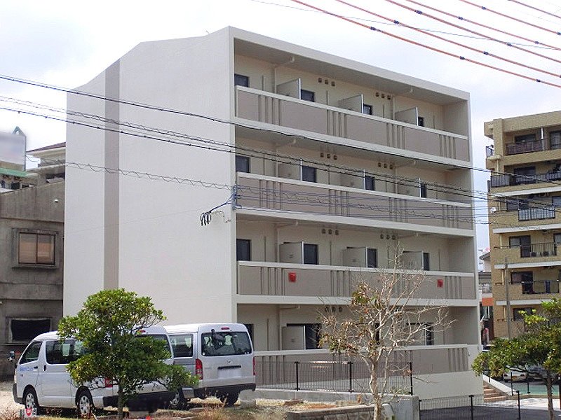 Exterior Image