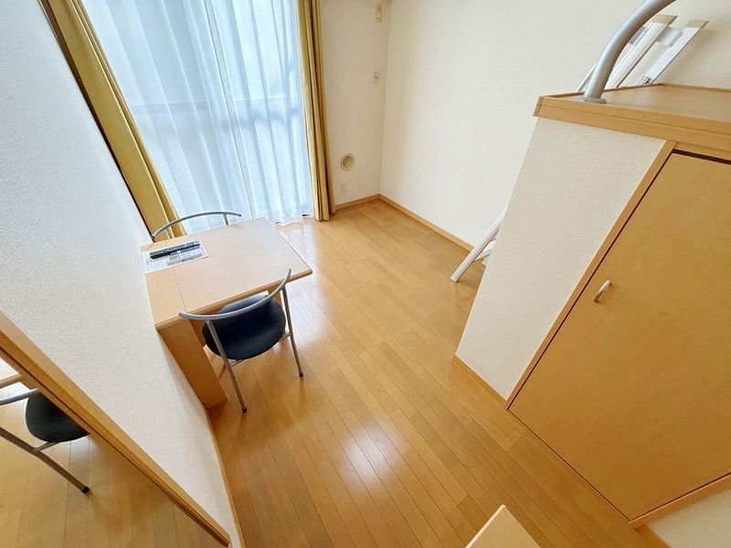 居間