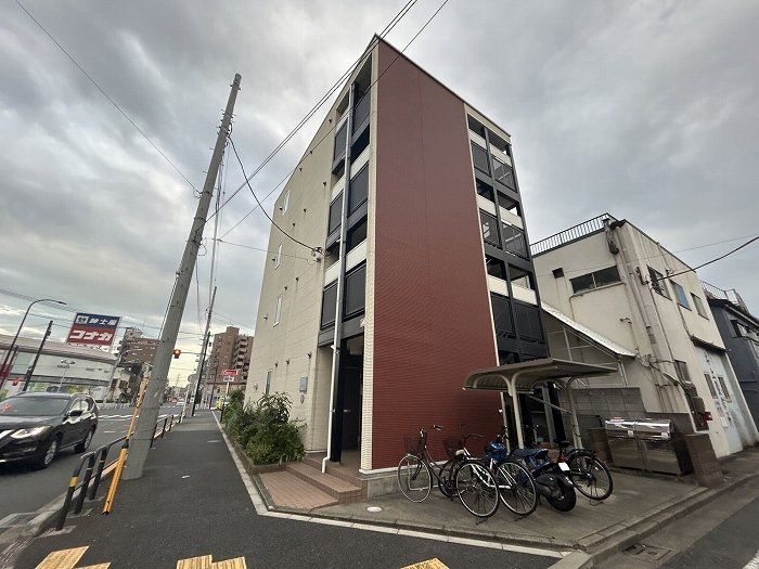 Exterior Image