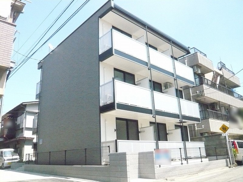 Exterior Image