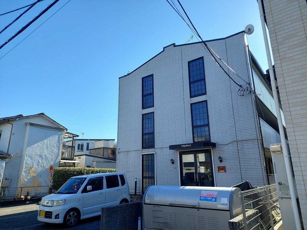 Exterior Image