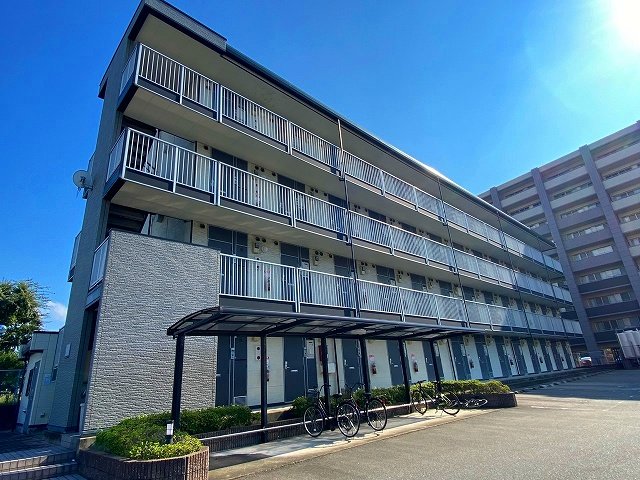 Exterior Image