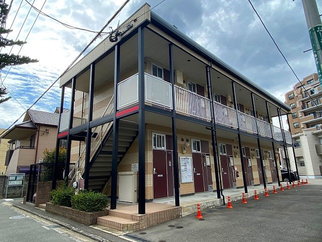 Exterior Image