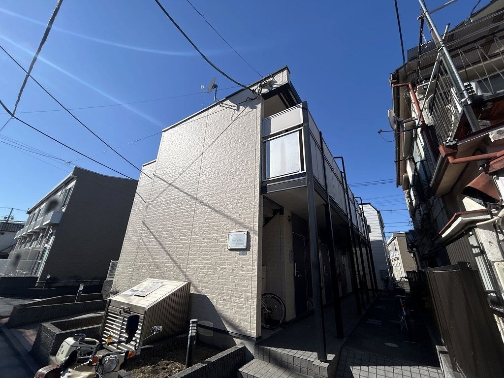 Exterior Image
