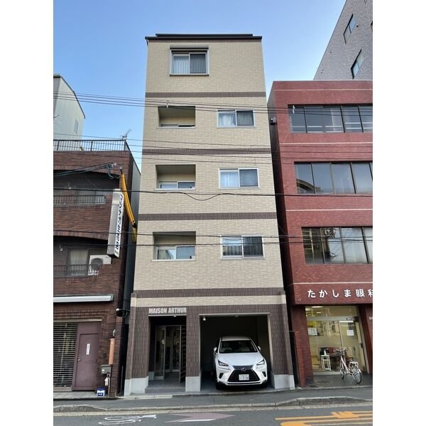 Exterior Image