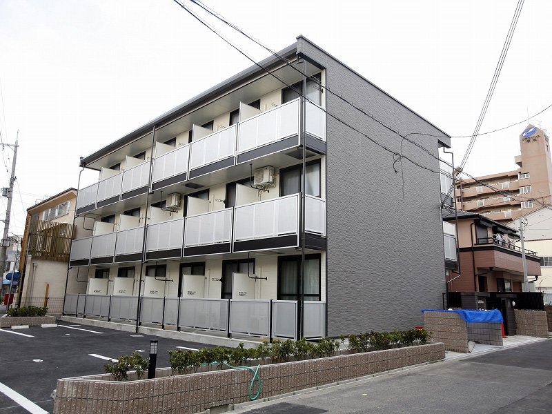 Exterior Image
