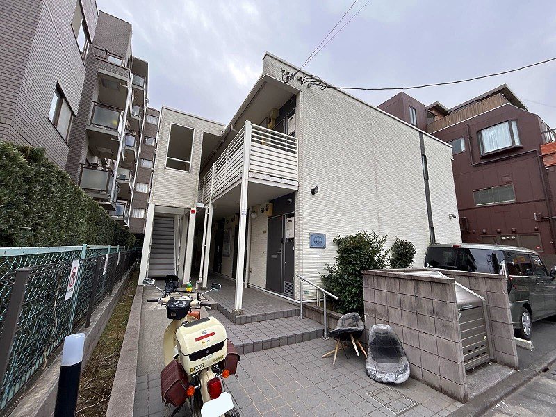 Exterior Image