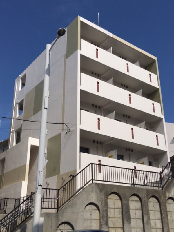 Exterior Image