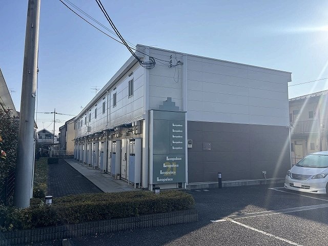 Exterior Image