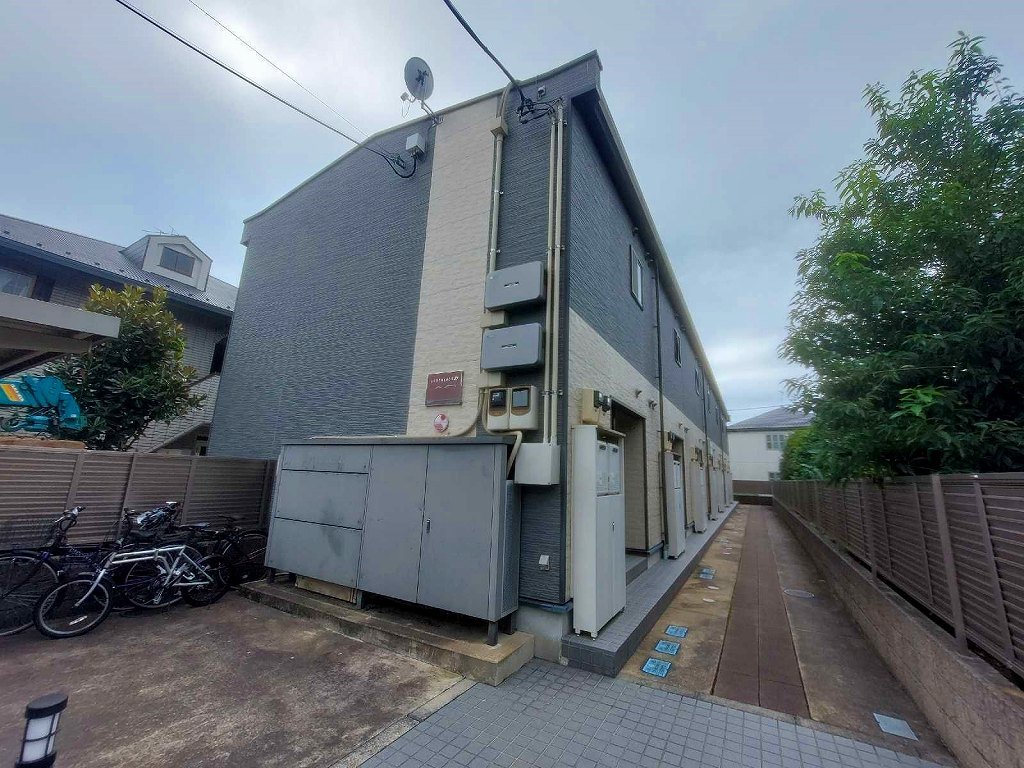 Exterior Image