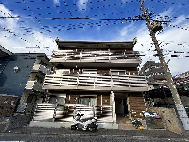 Exterior Image