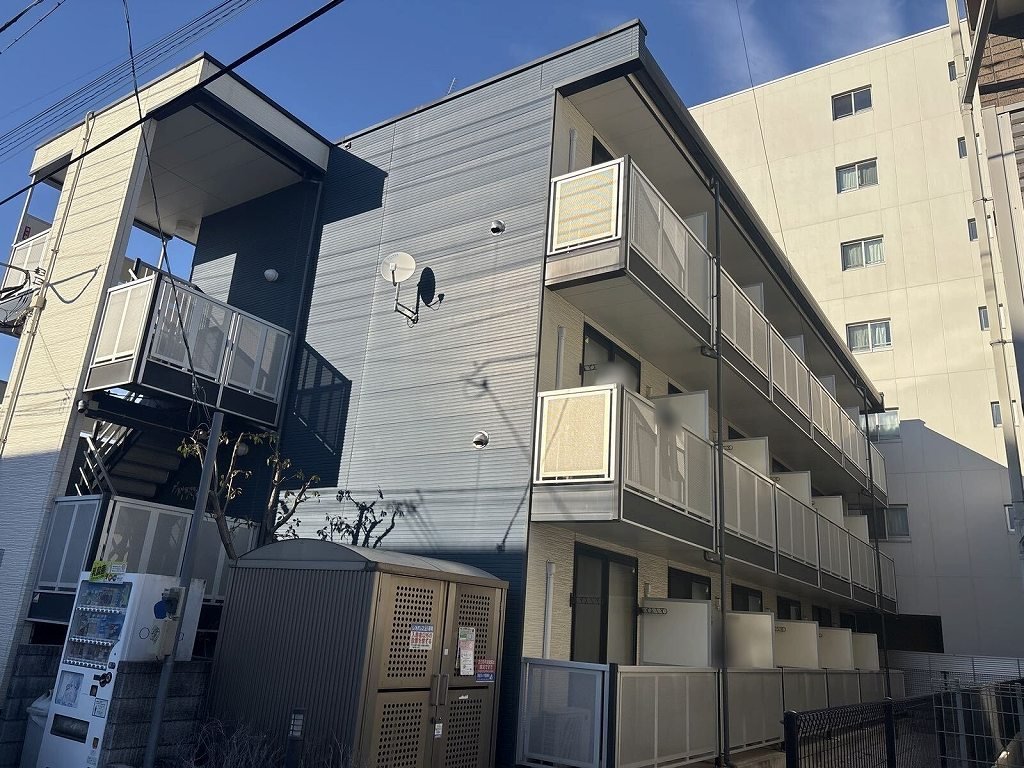 Exterior Image