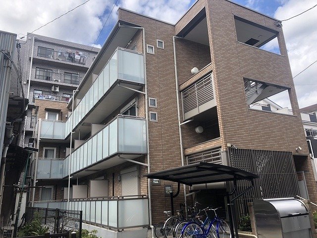 Exterior Image
