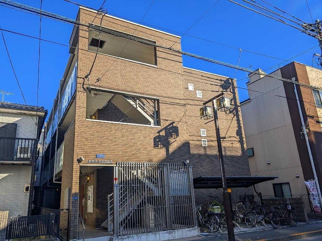 Exterior Image
