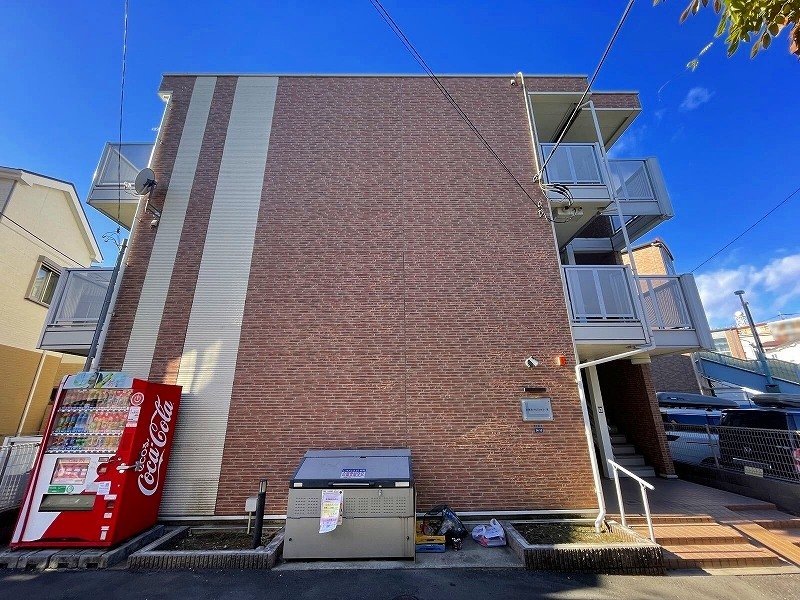 Exterior Image