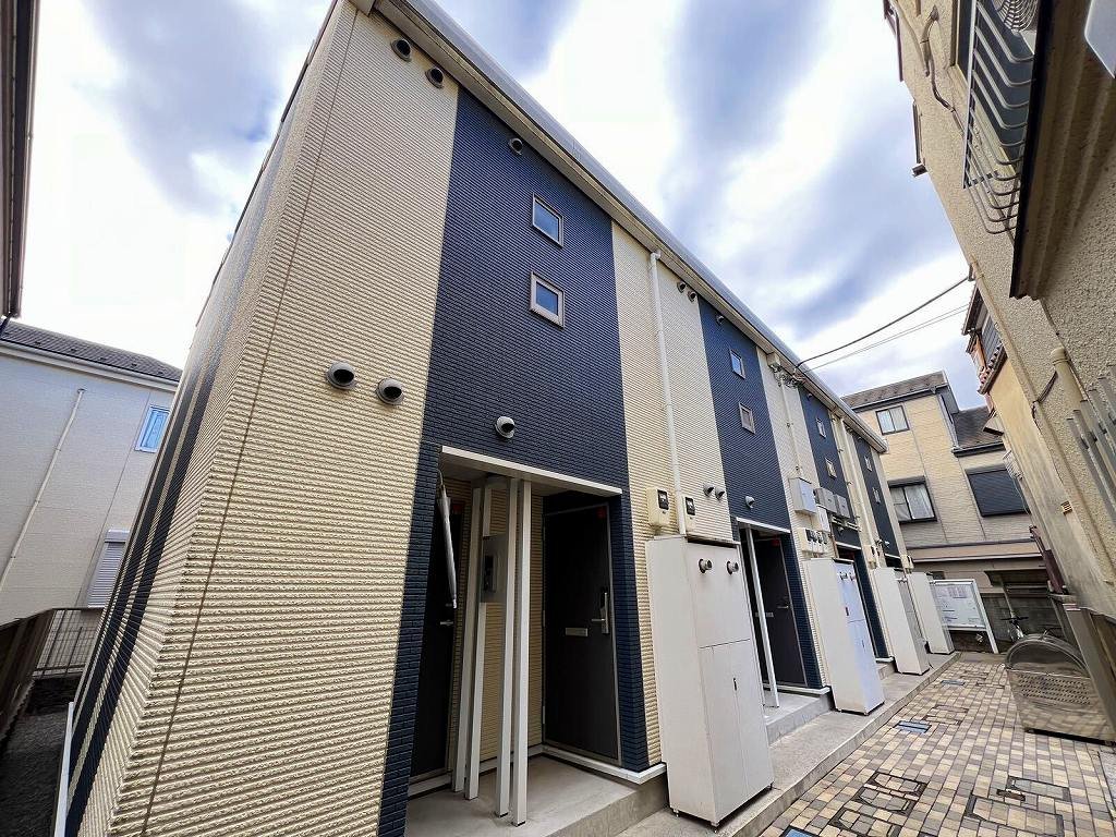 Exterior Image