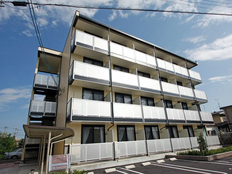 Exterior Image