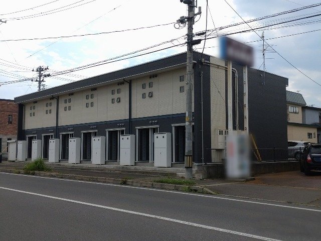 Exterior Image