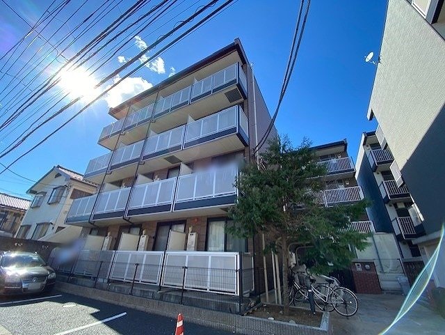 Exterior Image
