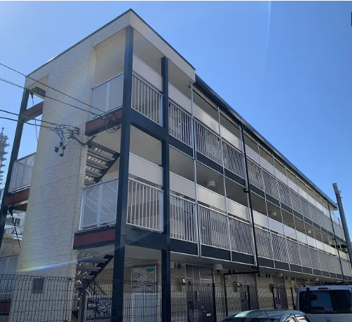 Exterior Image