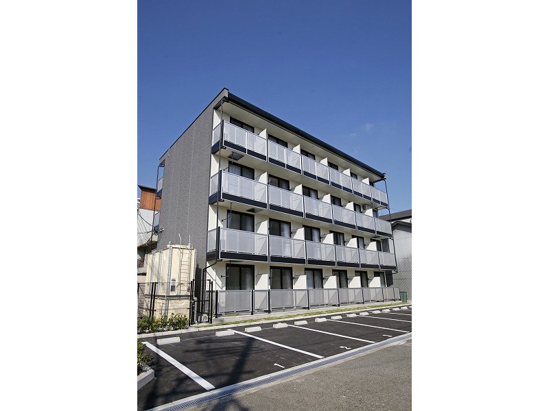 Exterior Image