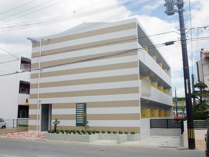 Exterior Image