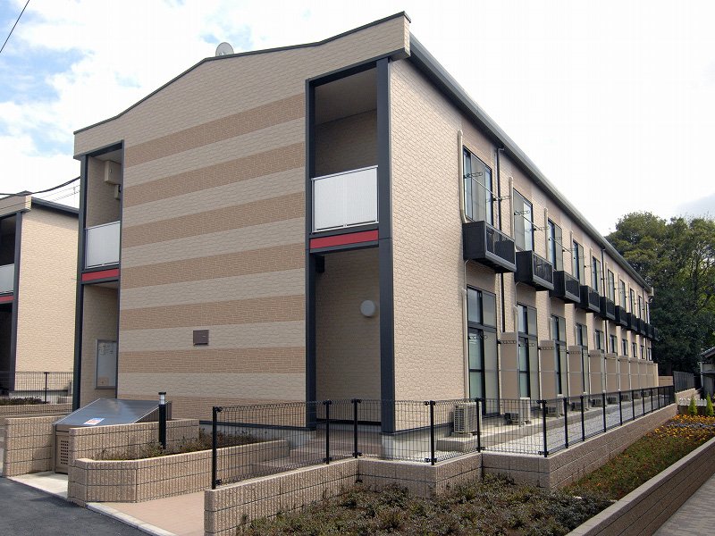 Exterior Image