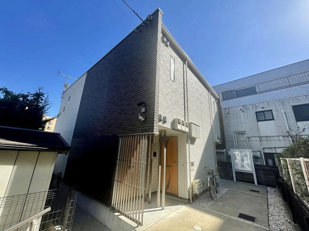 Exterior Image