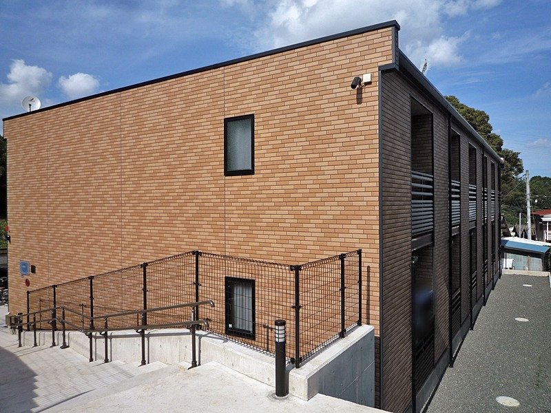 Exterior Image
